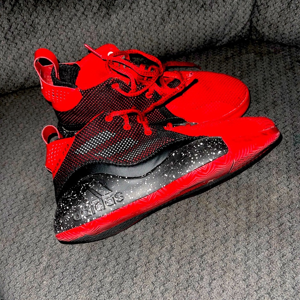 Adidas shoe size 4